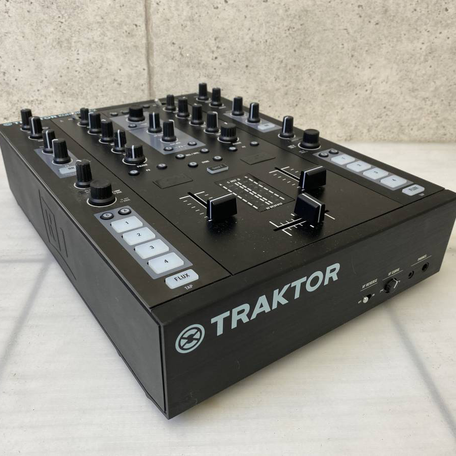 TRAKTORミキサーKONTROLZ2NativeInstruments